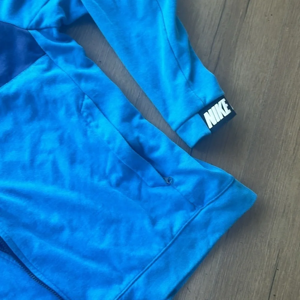 Nike Sweater ! XL